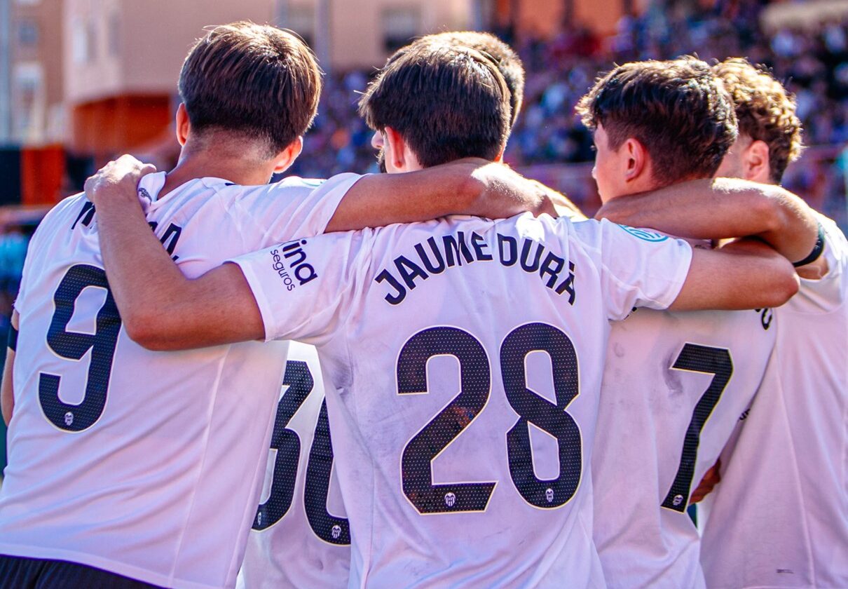 El Valencia Mestalla empata el derbi ante el Torrent volviendo a dejar ...